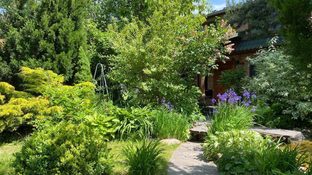 Flower Street Svityaz' Dış mekan fotoğraf